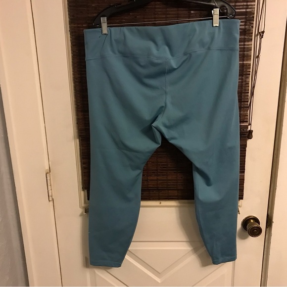 Nike Women's Zenvy Gentle-Support High-Waisted 7/8 Leggings - Picture 4 of 7